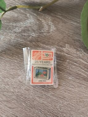 The Home Depot KIDS Workshops 25 Year June 2022 Label Pin